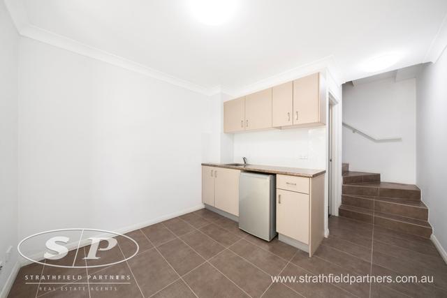 ./20a Centenary Road, NSW 2160