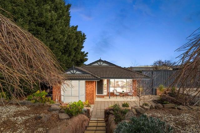 77 Roulston Way, VIC 3756