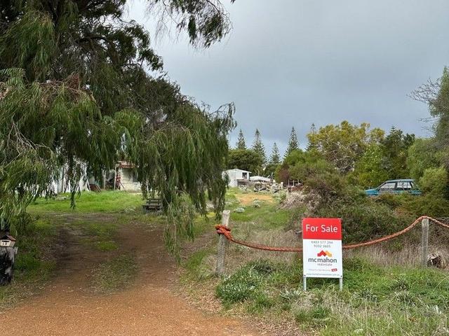 16 & 18 Burton Road, WA 6450
