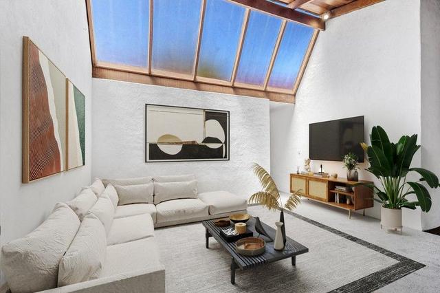 9 Marsh Avenue, WA 6152