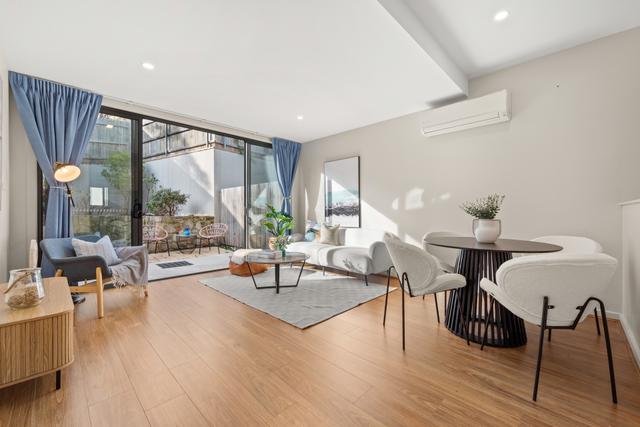 24/15 Wanderlight Avenue, ACT 2617
