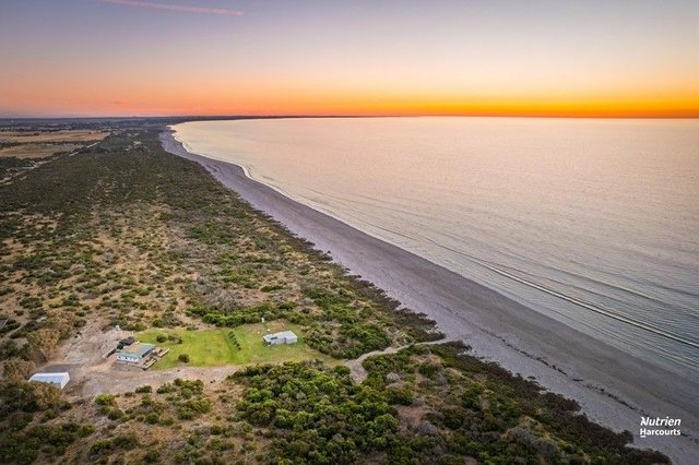 233 Ocean Road, SA 5275