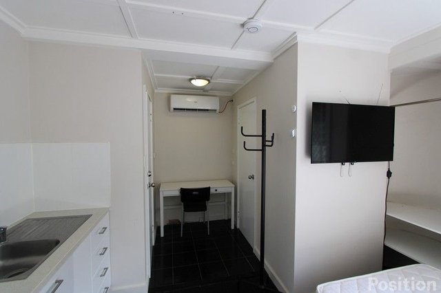 1E/70 Cambridge Street, QLD 4059