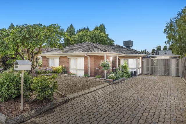 4 Helsal Drive, VIC 3152