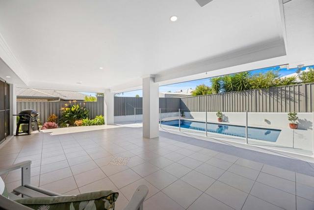 8 St Vincents Way, NSW 2445