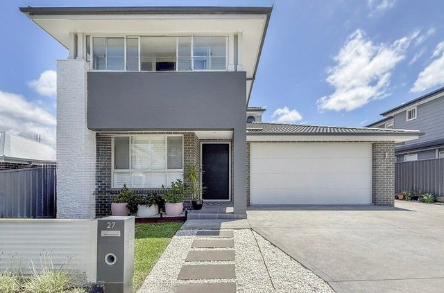 27 Saddleback Crescent, NSW 2526