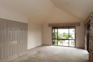 Main bedroom, downlights, racked ceilings