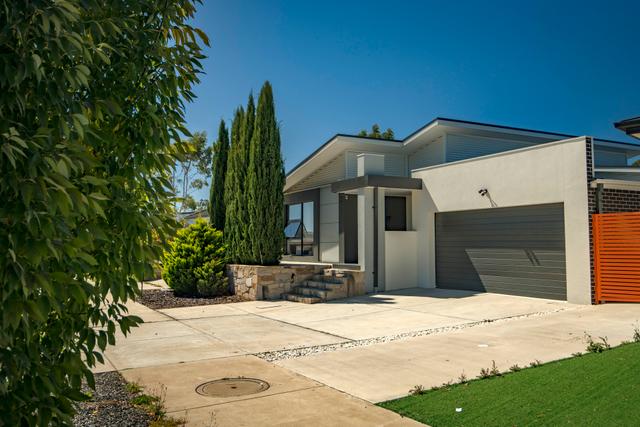 6 Marron Way, ACT 2914