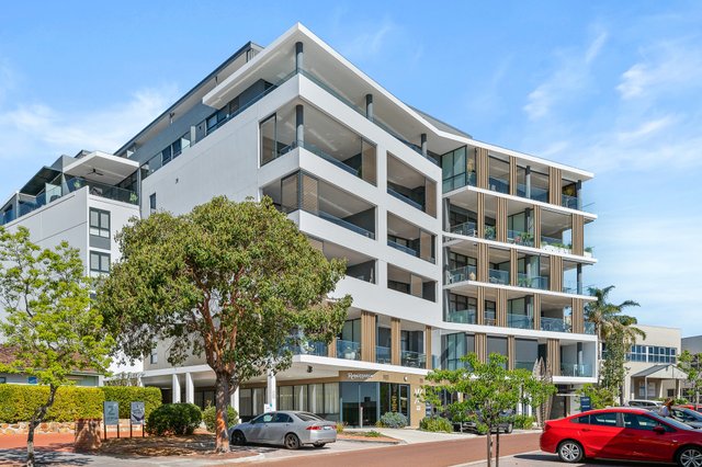 604/22 Kearns Cres, WA 6153