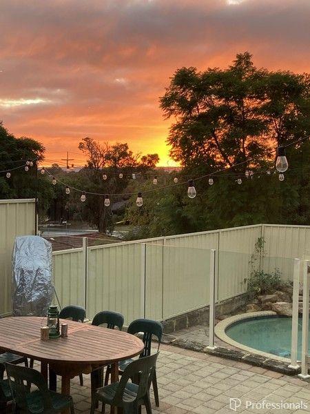 4 Bunter Court, WA 6149