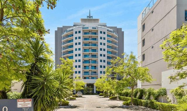 18/19 Bowman St, WA 6151