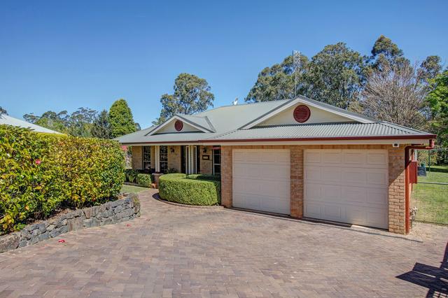 5 Macquarie Grove, NSW 2576