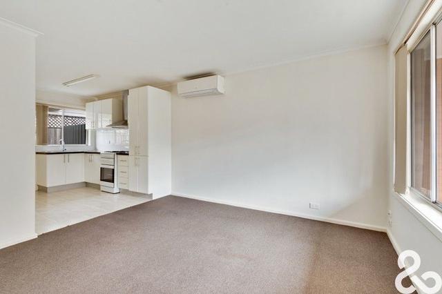 2/8 Leonard Street, VIC 3072
