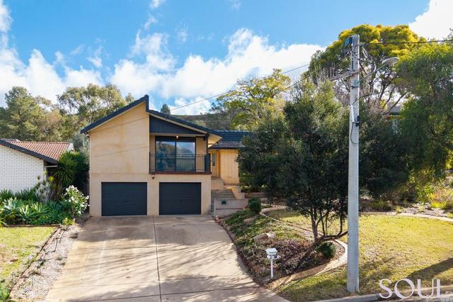 18 Lawford Crescent, NSW 2680