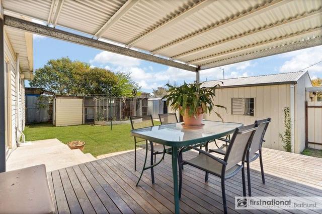 26 Alamein Walk, NSW 2795