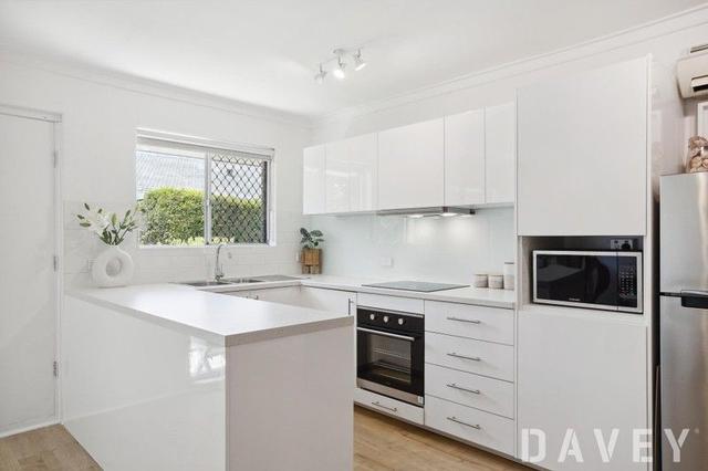 17/12 Hastings Street, WA 6019