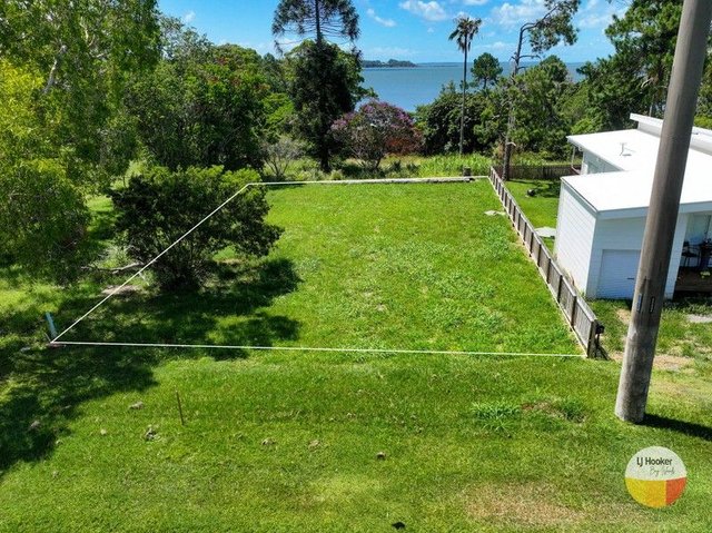 11 Canaipa Point Dve, QLD 4184