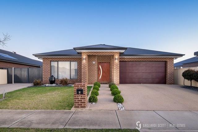 7 Kalbarri Street, VIC 3631