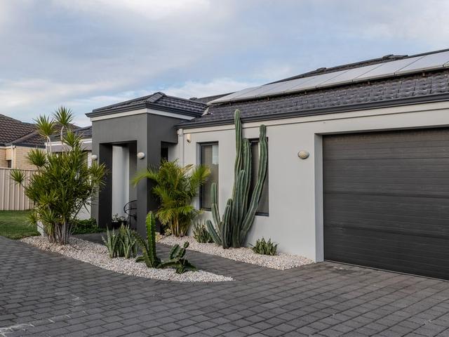 10D Epping Court, WA 6057