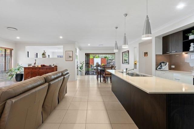 18 Faraday Crescent, QLD 4211