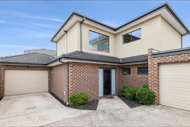 2/33 Selworthy Avenue, VIC 3167