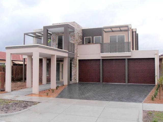 1/16 Bulong Street, VIC 3175