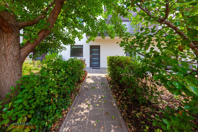 8/27 David Street, ACT 2602