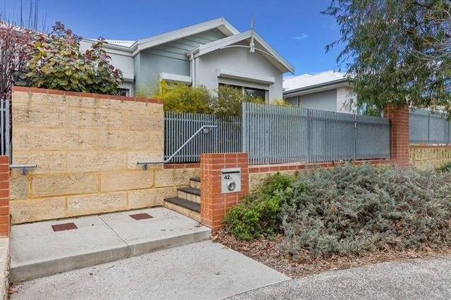 42 Aviator Boulevard, WA 6030