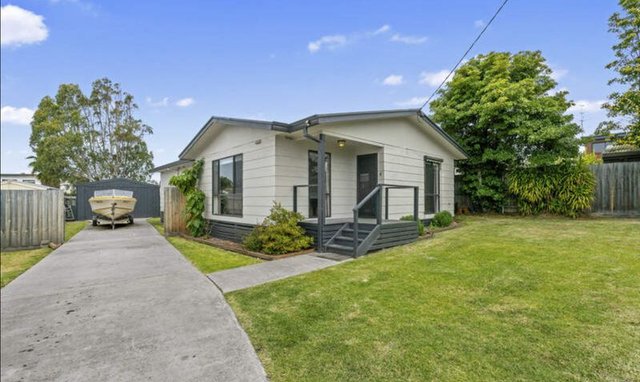 4 Campbell Grove, VIC 3909