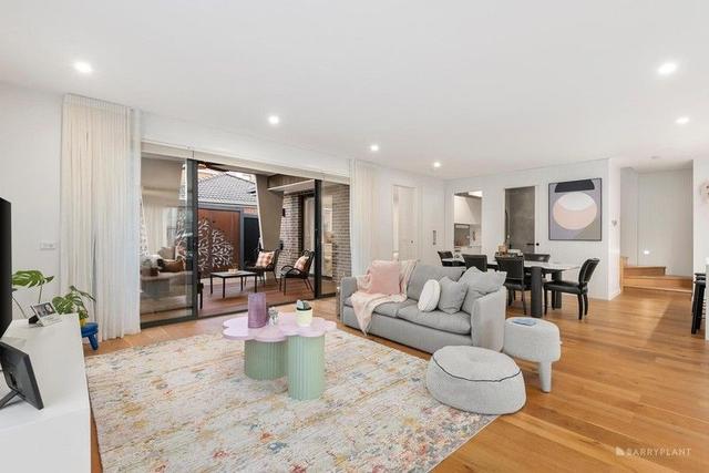 9 Olympiad Crescent, VIC 3129
