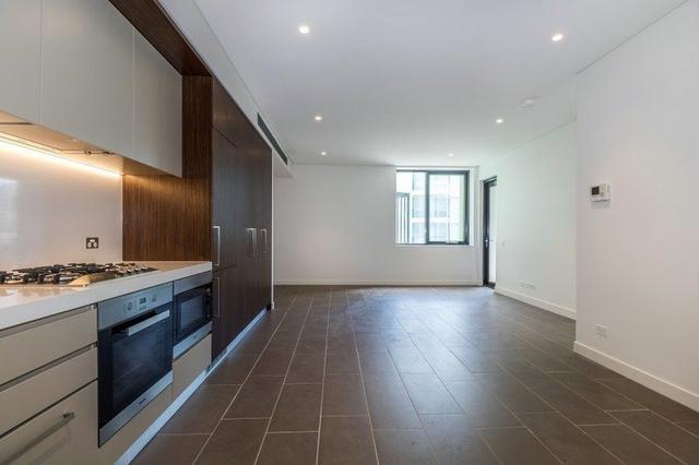 418/4 Neild Ave, NSW 2011