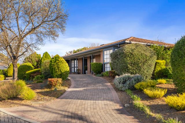 14 Bainbridge Close, ACT 2905