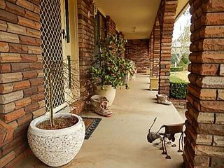 Entrance/Verandah (2018-11-05)
