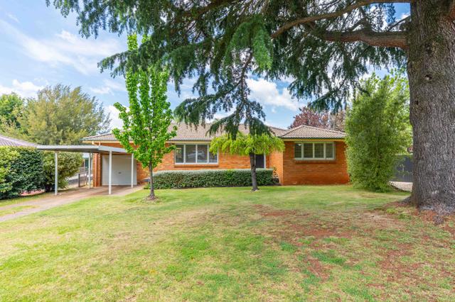 7 Regency Place, NSW 2800