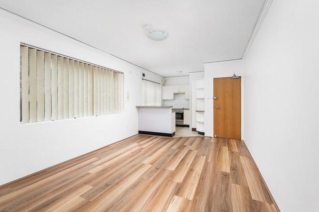 2/24-26 Roscoe  Street, NSW 2026
