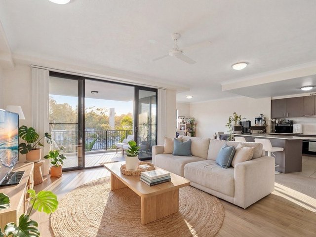 55/2 Acacia Court, QLD 4226