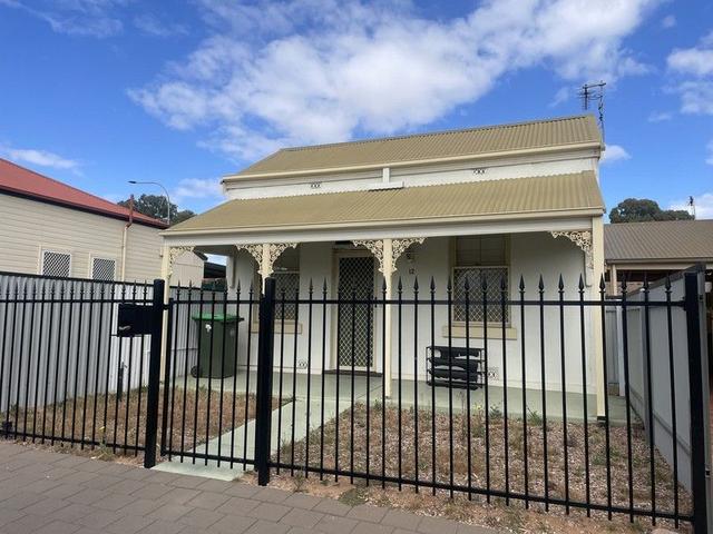 12 Mackay Street, SA 5700