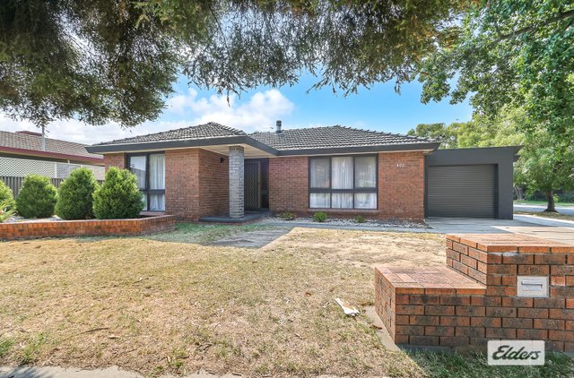 402 Dale Crescent, NSW 2641