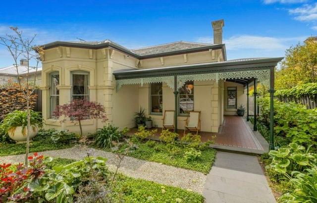 6 Crimea Street, VIC 3182