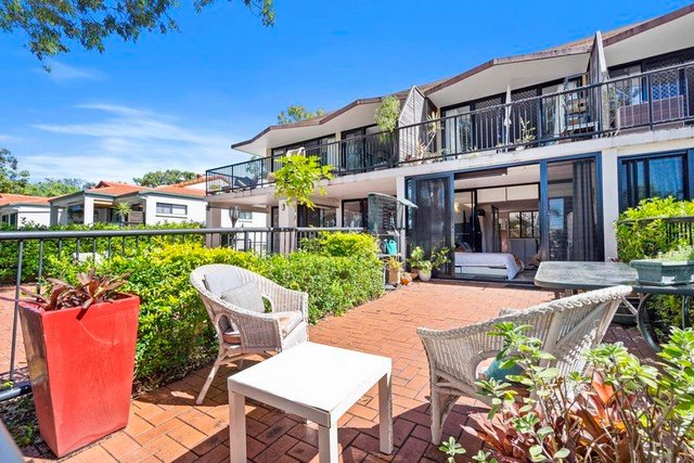 18/25 Dudley Street, QLD 4101
