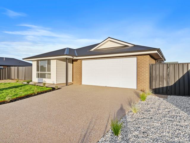 30 Lewis Crescent, NSW 2713