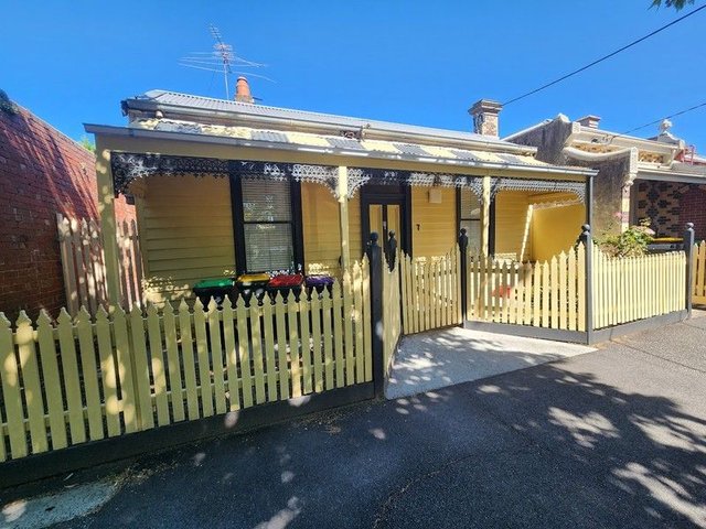 1/7 Kneen Street, VIC 3068