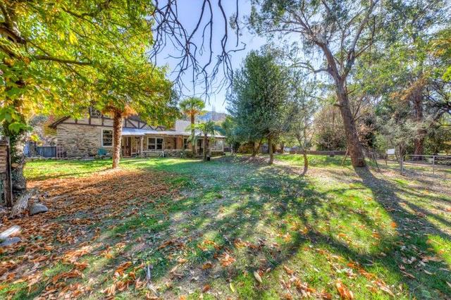 203 Great Alpine  Road, VIC 3741