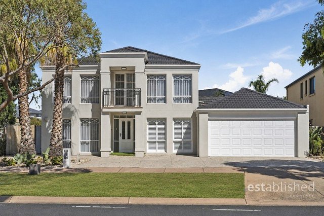 64 Sanctuary Lakes South Boulevard, VIC 3030