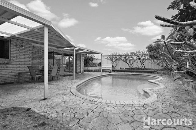 2 Barlee Close, WA 6210