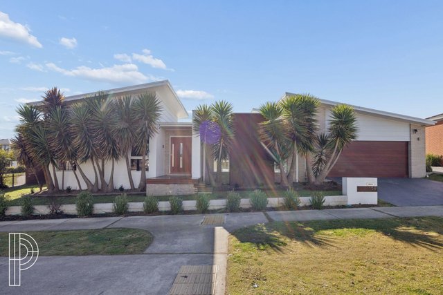 158 Langtree Crescent, ACT 2911
