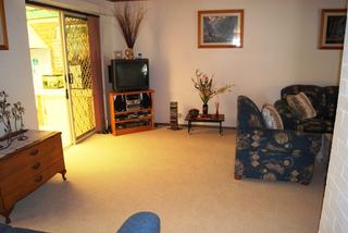 Lounge Room (2015-01-23)