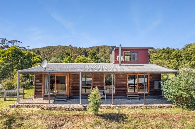 106 Golden Point  Road, VIC 3458