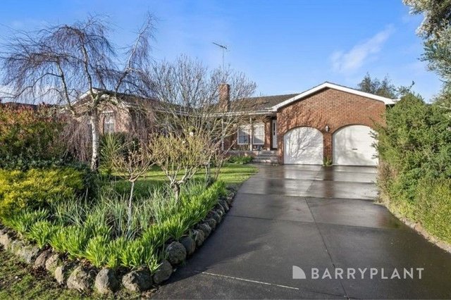 9 Caroline Street, VIC 3350