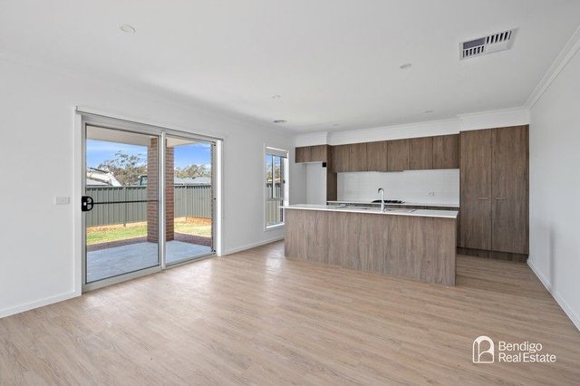 19 Whitelock  Drive, VIC 3551